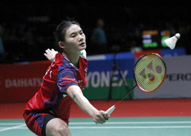 韩悦2-0泰国名将因达农，晋级中国香港羽毛球公开赛女单四强