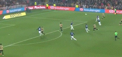 百家乐论坛-【法甲】埃基蒂凯一度扳平 巴黎1比3客负朗斯遭首败